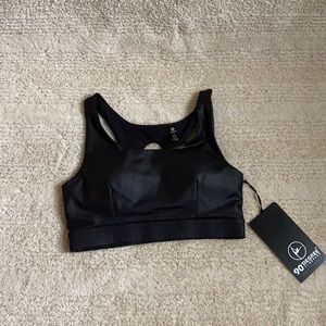 New black sports bra